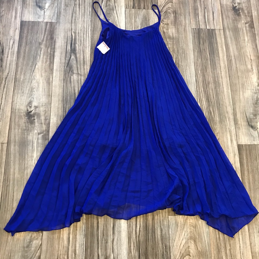 NWT flowy dress